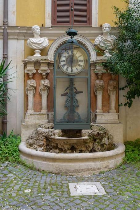 Discover The Pantheon From The Berardi Studio Flat Exteriér fotografie